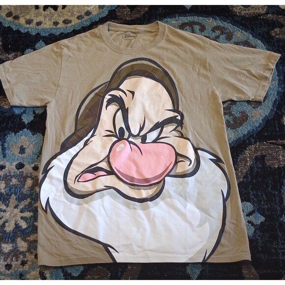 Disney Shirt Men Small Brown Tan Grumpy Tee Big Head All Over Print Walt World - Picture 1 of 4
